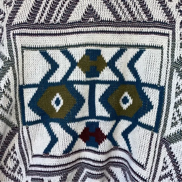 Vintage London Fog White Geometric Pattern Knit Sweater - Picture 3 of 5